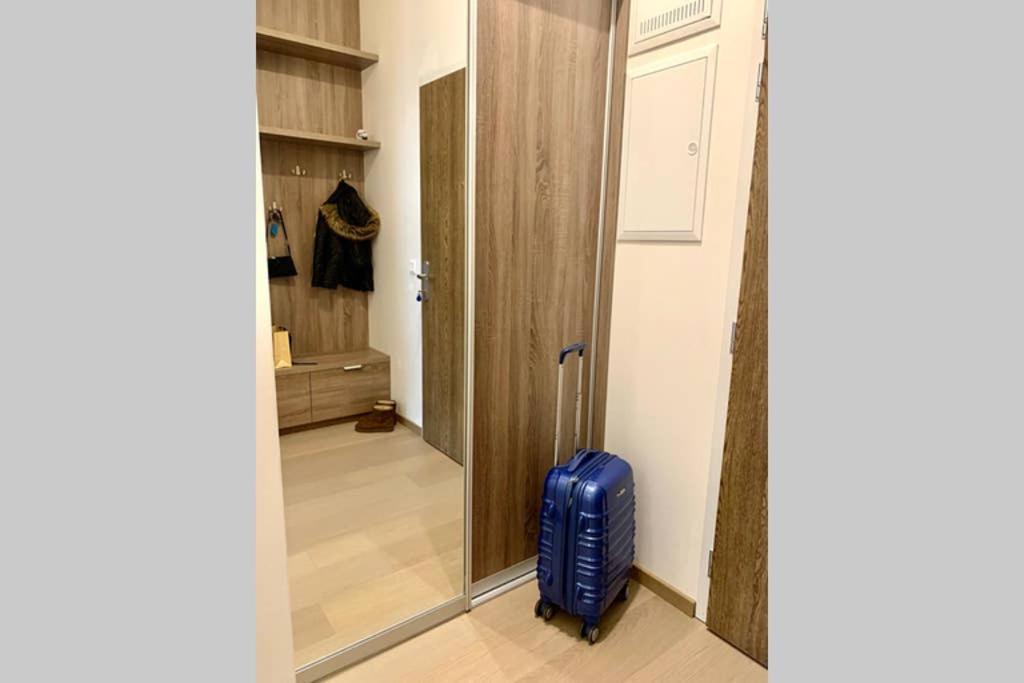 New, Beautiful Apt With Parking In Best Location! Братислава Екстер'єр фото