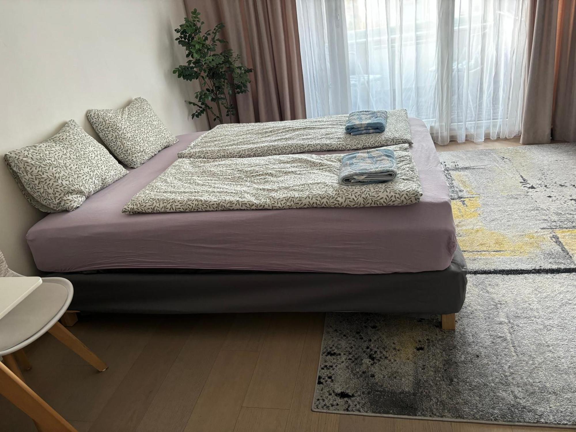 New, Beautiful Apt With Parking In Best Location! Братислава Екстер'єр фото